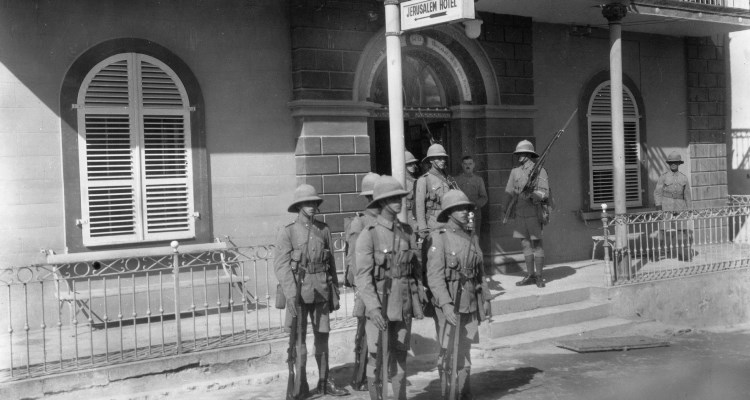 british soldiers outside the old jerusalem hotel